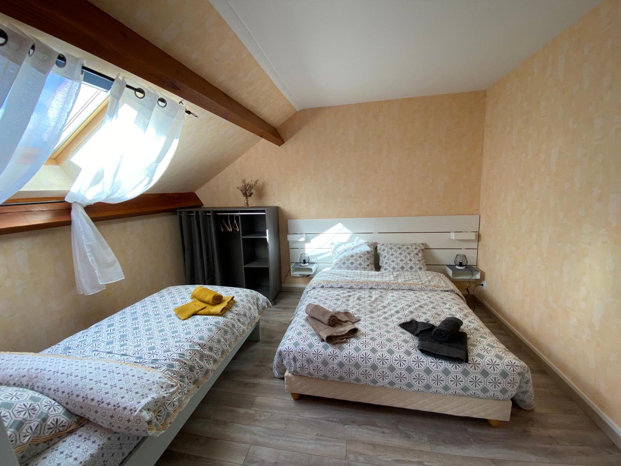 Entre Vulcania Et Le Sancy Apartment *